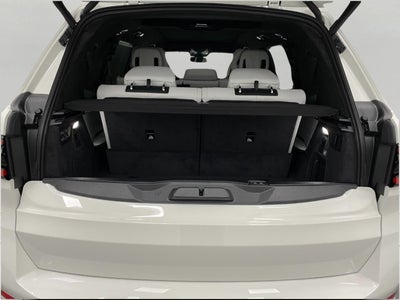 2026 BMW X7 xDrive40i Sports Activity Vehicle