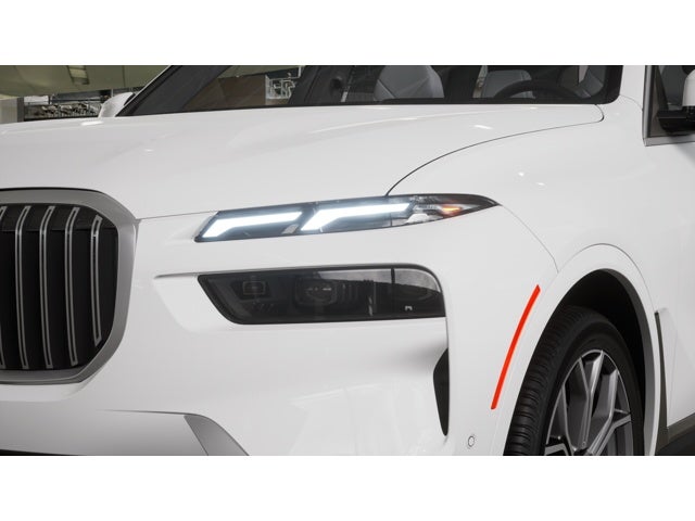 2026 BMW X7 xDrive40i Sports Activity Vehicle