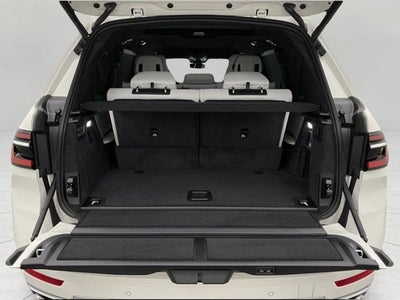 2026 BMW X7 xDrive40i Sports Activity Vehicle