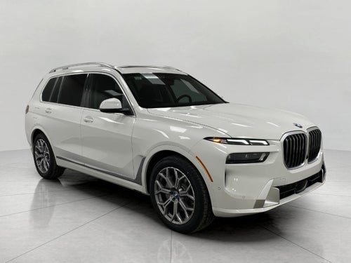 2026 BMW X7 xDrive40i Sports Activity Vehicle