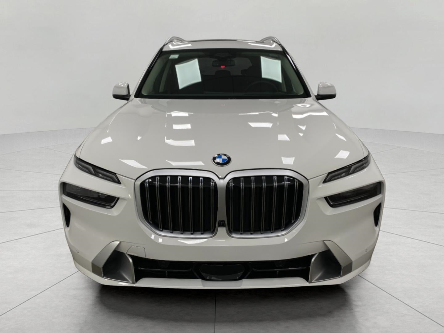 2026 BMW X7 xDrive40i Sports Activity Vehicle