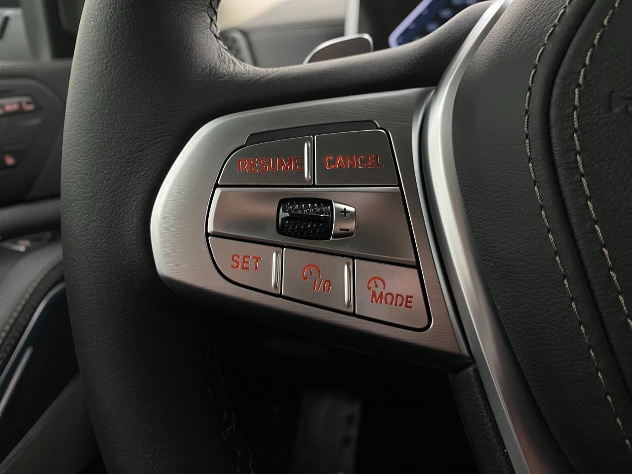 2026 BMW X7 xDrive40i Sports Activity Vehicle