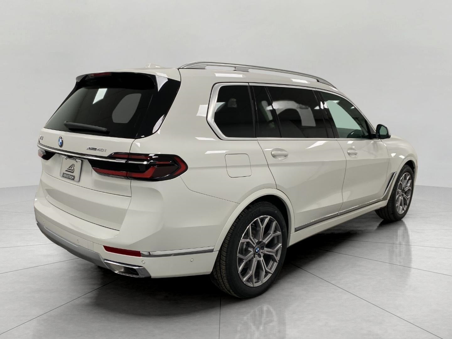 2026 BMW X7 xDrive40i Sports Activity Vehicle