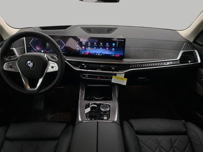 2026 BMW X7 xDrive40i Sports Activity Vehicle