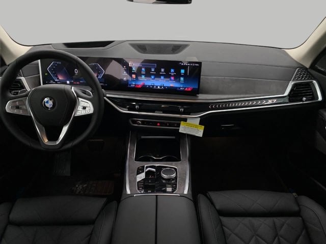 2026 BMW X7 xDrive40i Sports Activity Vehicle