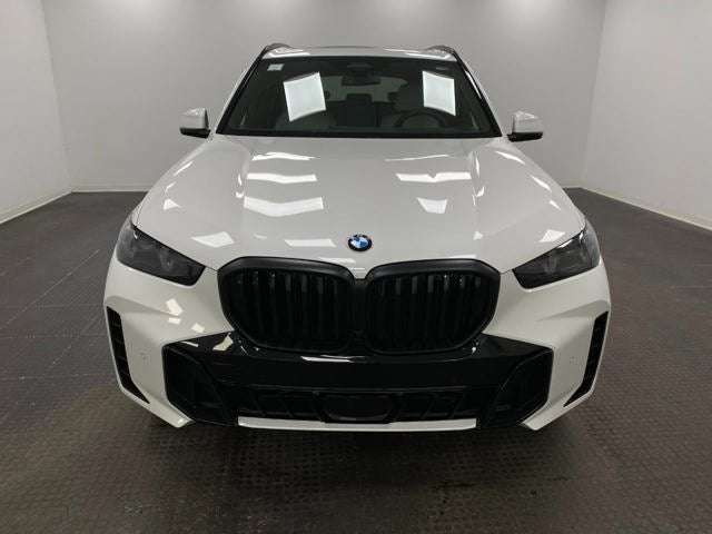 2026 BMW X5 xDrive40i Sports Activity Vehicle