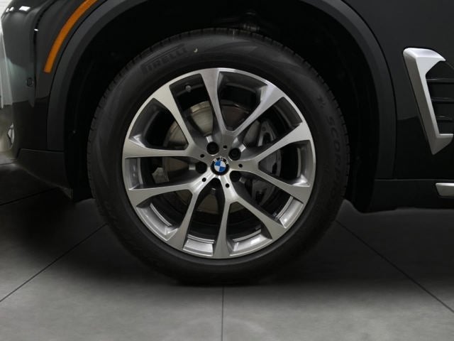 2026 BMW X5 xDrive40i Sports Activity Vehicle