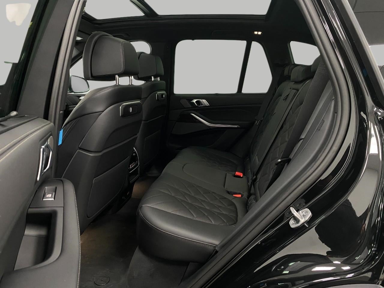 2026 BMW X5 xDrive40i Sports Activity Vehicle