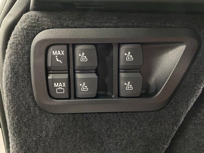 2027 BMW X7 M60i Sports Activity Vehicle