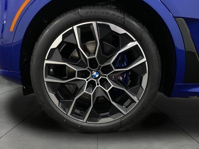 2026 BMW X7 M60i Sports Activity Vehicle