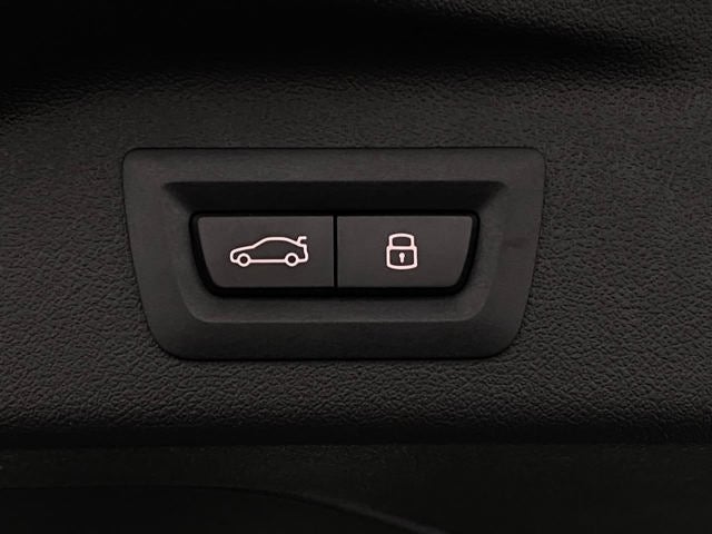 2026 BMW X7 M60i Sports Activity Vehicle