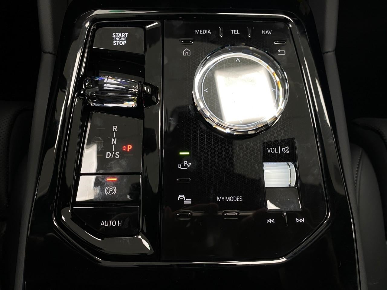 2026 BMW 550e 550e xDrive Sedan