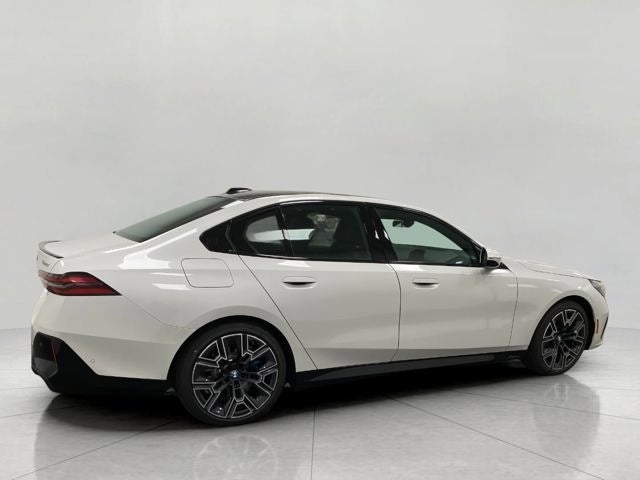 2026 BMW 550e 550e xDrive Sedan