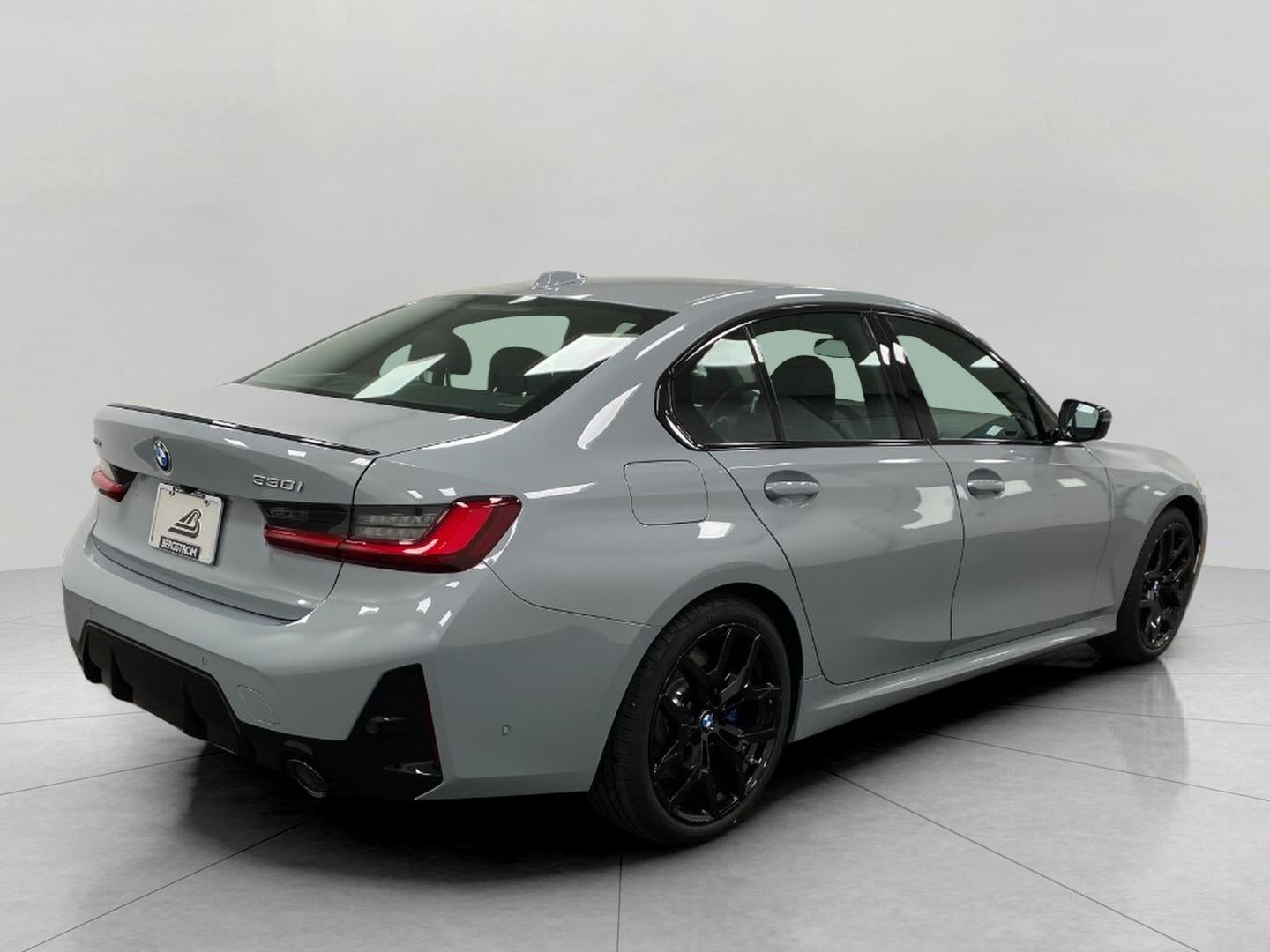2026 BMW 330i 330i xDrive Sedan