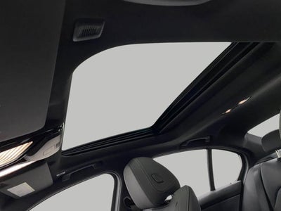 2026 BMW 330i 330i xDrive Sedan