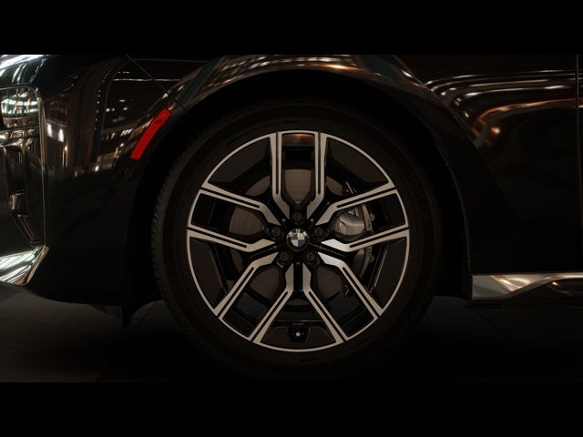 2025 BMW 740i 740i xDrive Sedan