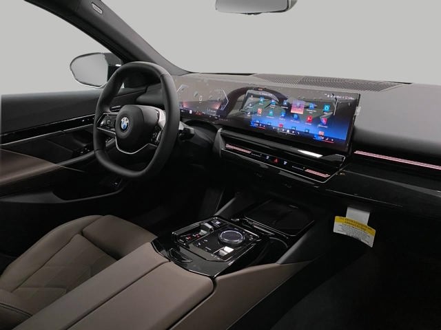 2026 BMW 530i 530i xDrive Sedan