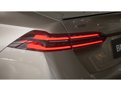 2027 BMW 540i 540i xDrive Sedan