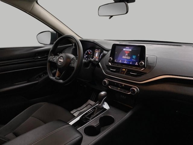 2025 Nissan Altima S