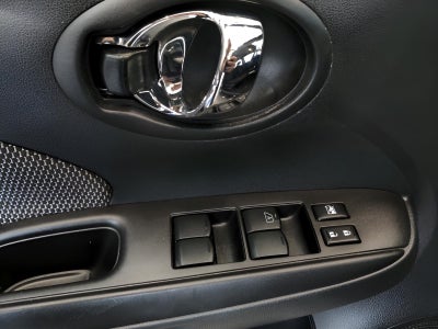 2016 Nissan Versa SV