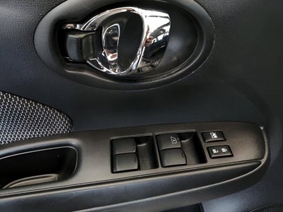 2016 Nissan Versa SV