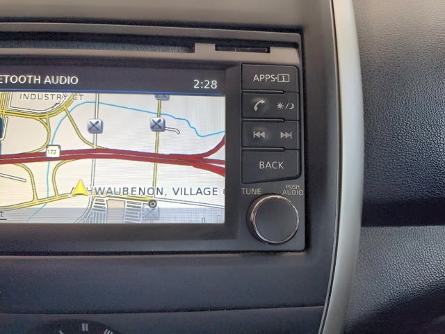 2016 Nissan Versa SV