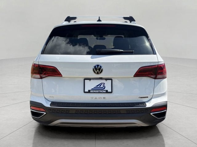 2024 Volkswagen Taos SE
