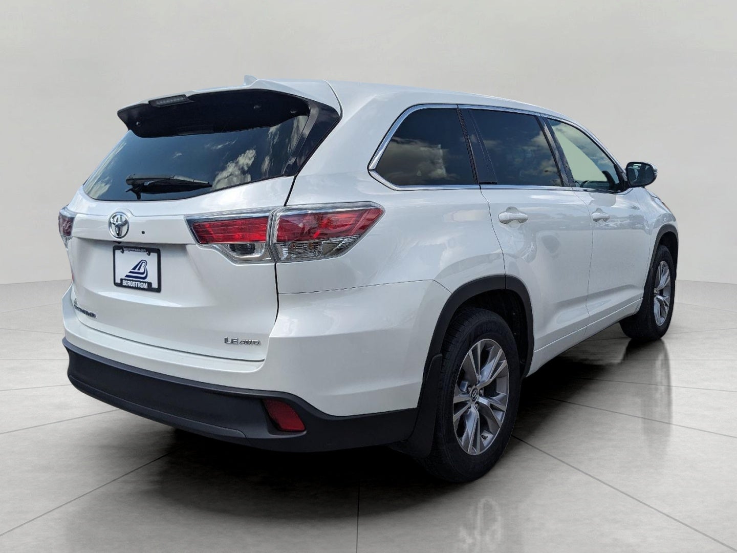 2016 Toyota Highlander LE Plus