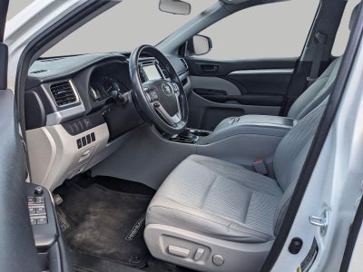 2016 Toyota Highlander LE Plus