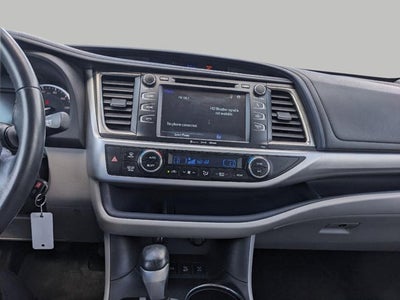 2016 Toyota Highlander LE Plus