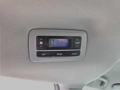 2017 Toyota Sienna LE