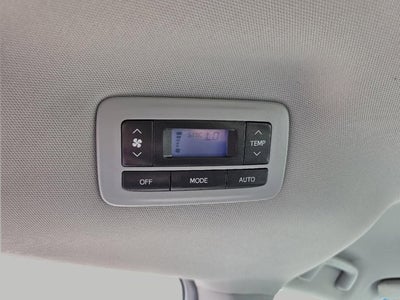 2017 Toyota Sienna LE