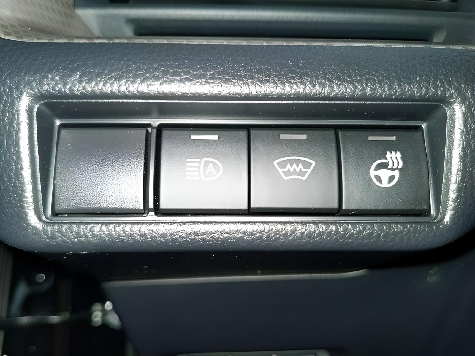 2023 Toyota Prius LE