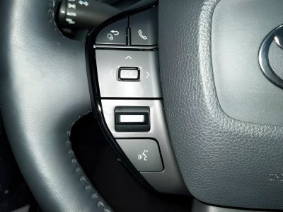 2023 Toyota Prius LE