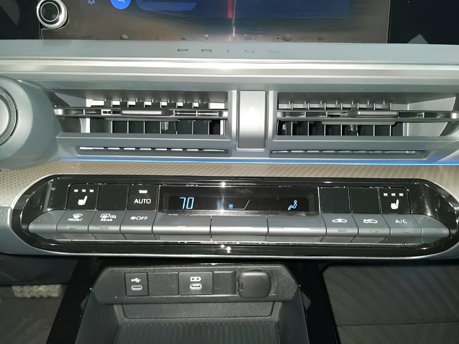 2023 Toyota Prius LE