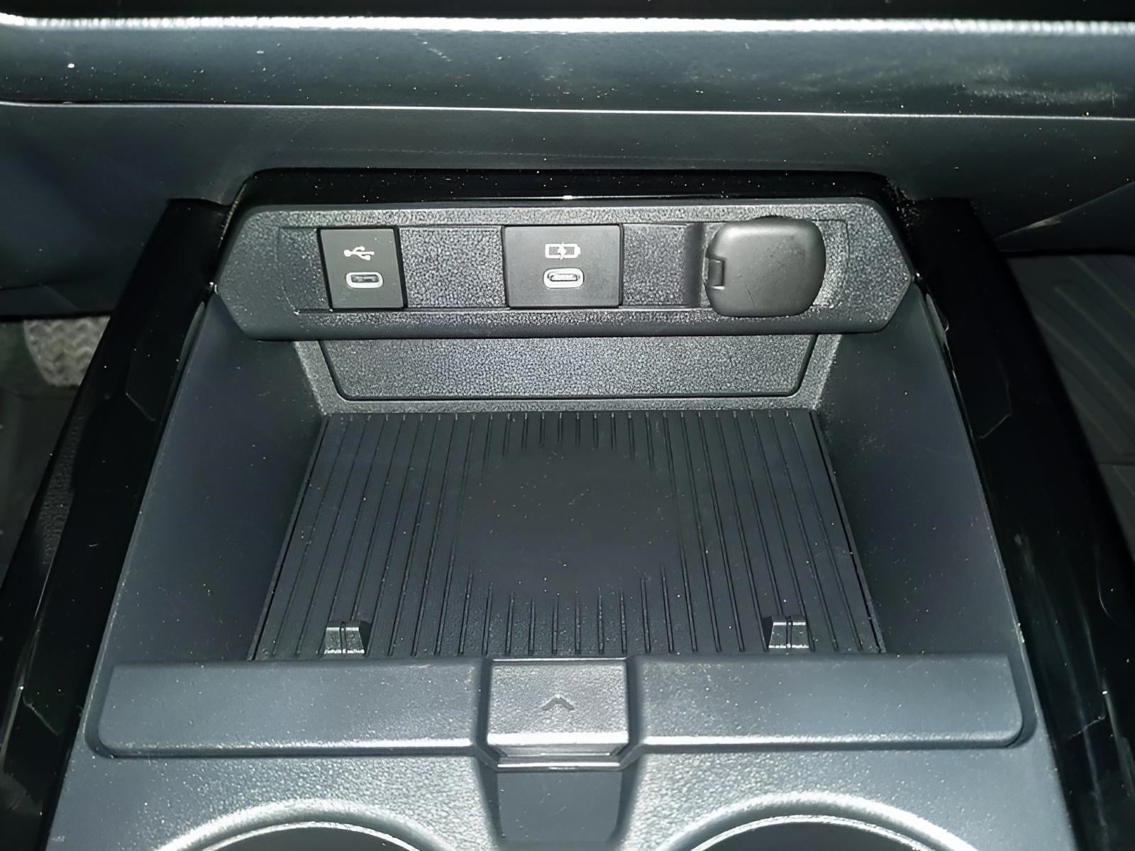 2023 Toyota Prius LE