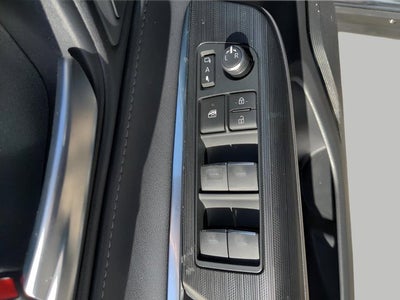 2024 Toyota Venza LE