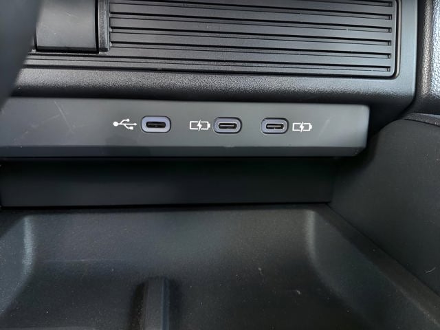 2025 Toyota Land Cruiser 4WD (Natl)