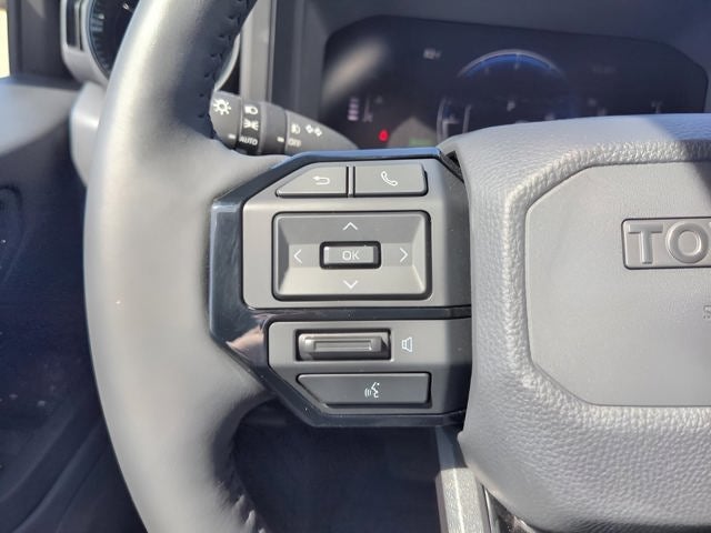 2025 Toyota Land Cruiser 4WD (Natl)