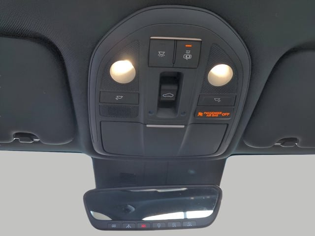 2022 Genesis G70 2.0T