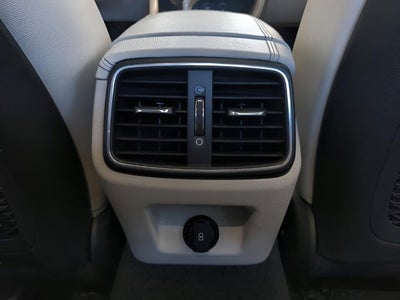 2022 Genesis G70 2.0T