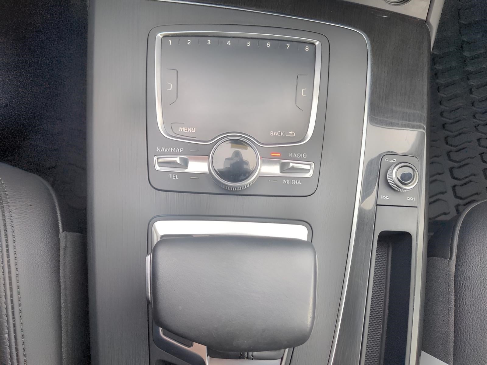 2020 Audi Q5 Premium Plus