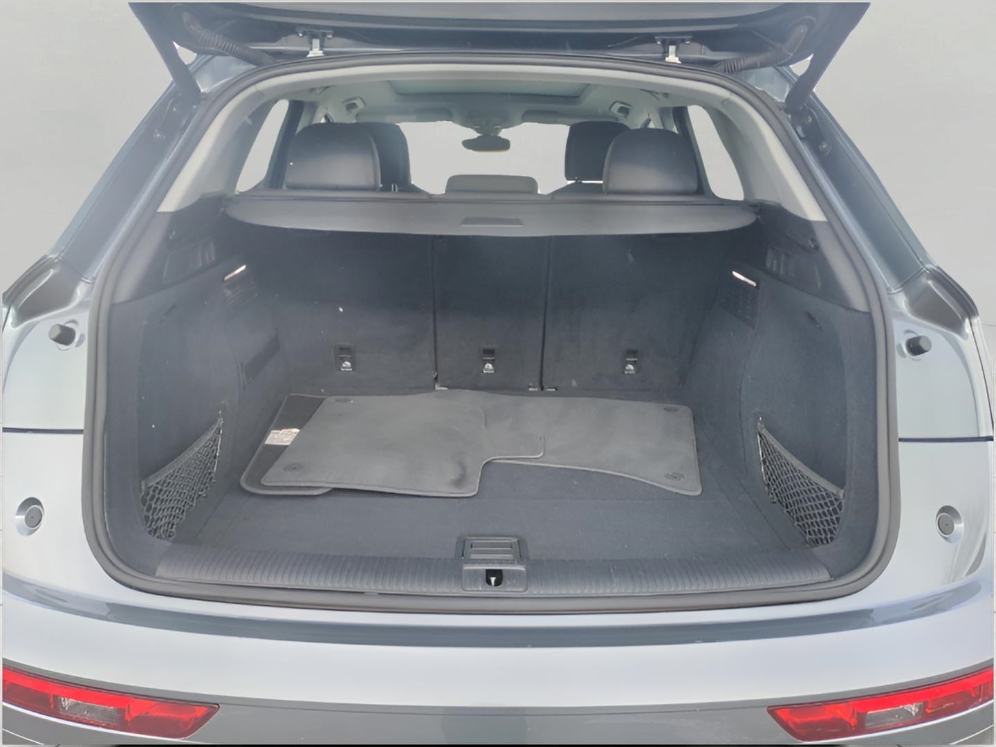 2020 Audi Q5 Premium Plus