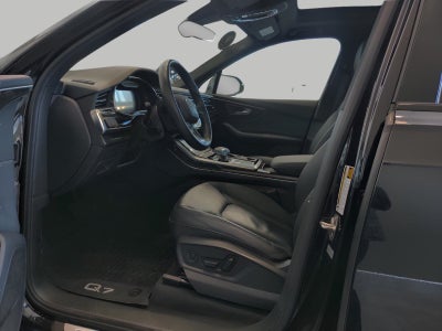 2021 Audi Q7 Premium Plus