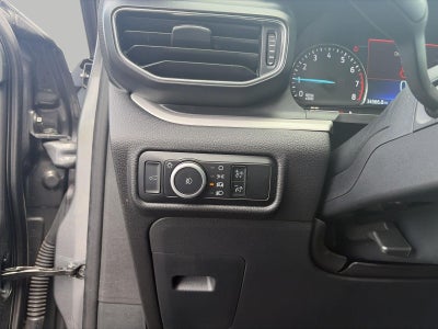 2024 Ford Explorer XLT 4WD