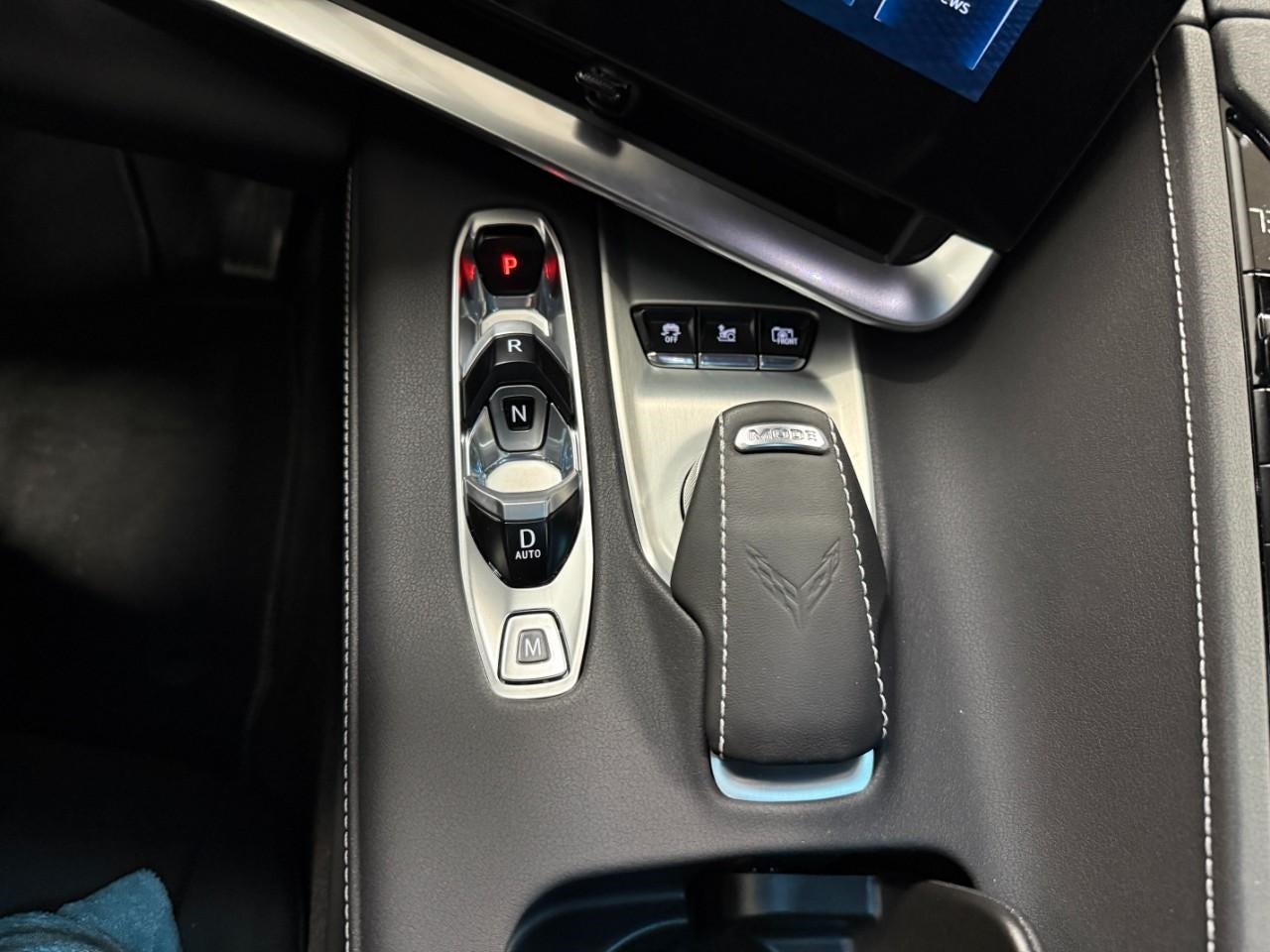 2024 Chevrolet Corvette 2dr Stingray Cpe w/2LT