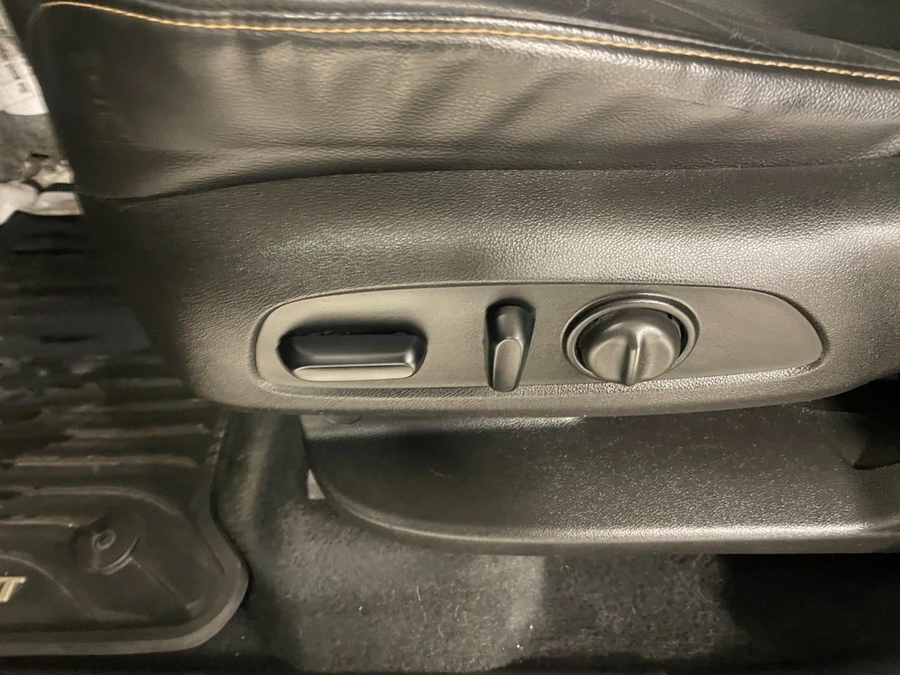 2018 Chevrolet Traverse AWD 4dr Premier w/1LZ