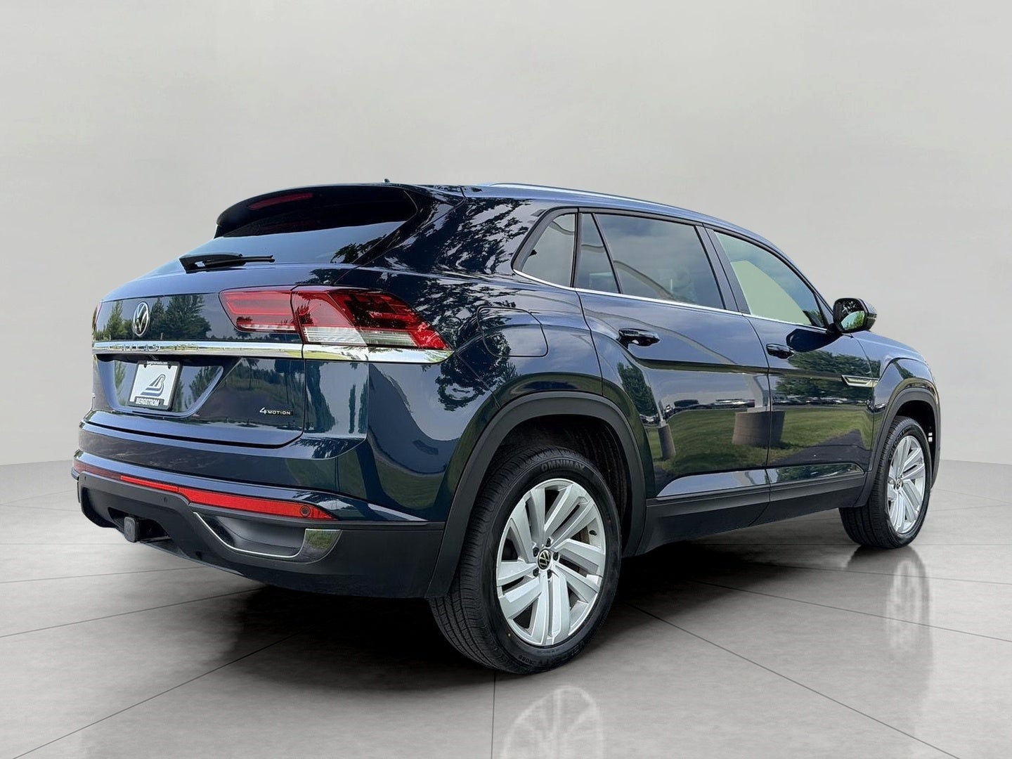 2023 Volkswagen Atlas Cross Sport 3.6L V6 SE w/Technology 4MOTION