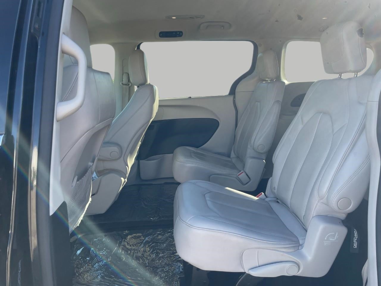 2021 Chrysler Voyager LXI FWD
