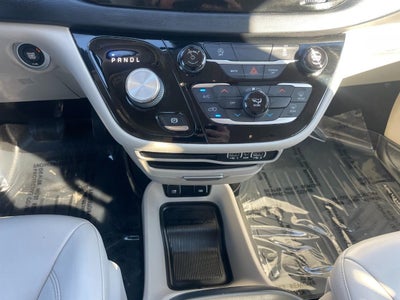 2021 Chrysler Voyager LXI FWD